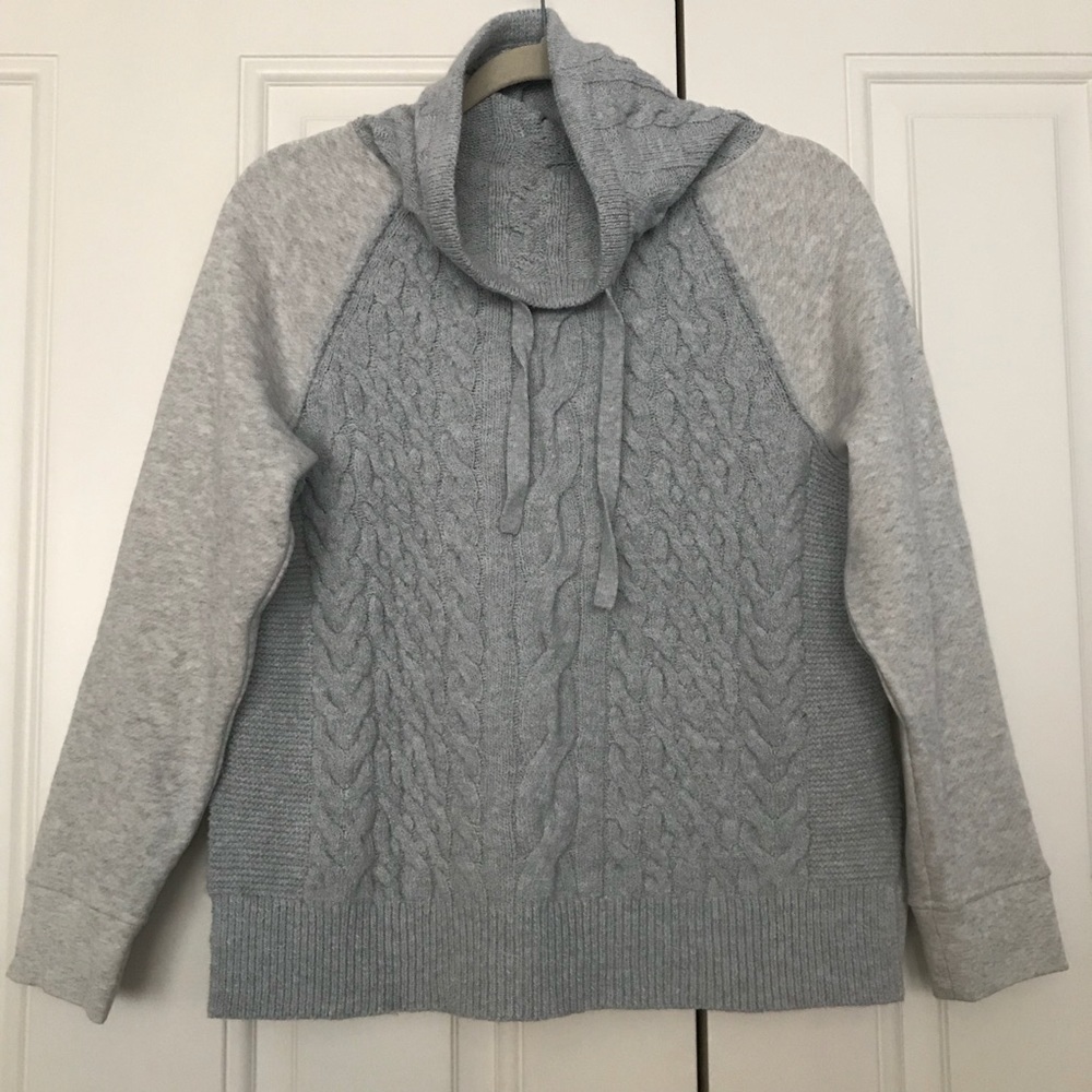 Lou and Grey Drawstring Cable Top Sweater Cowl M.